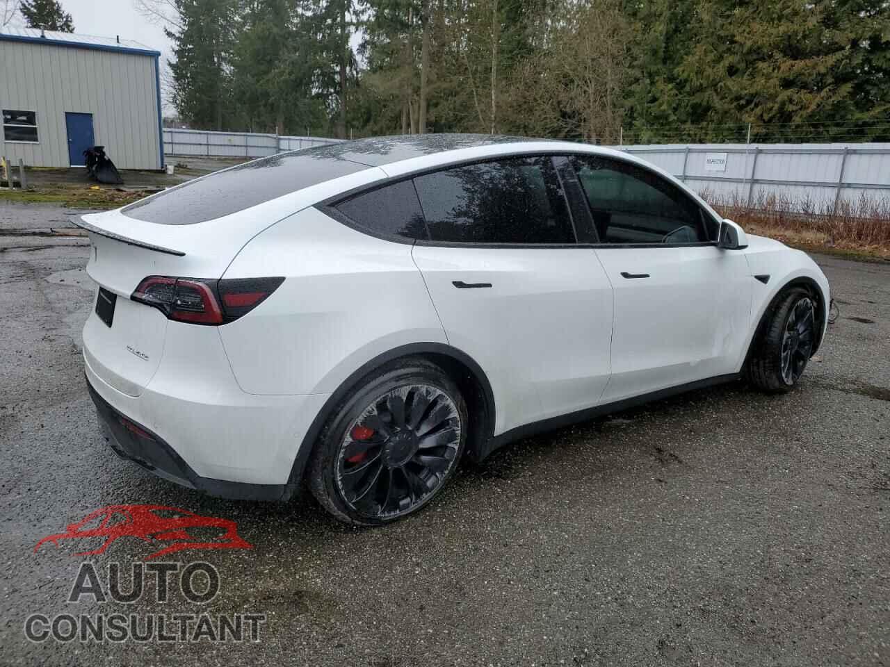 TESLA MODEL Y 2022 - 7SAYGDEF9NF536721