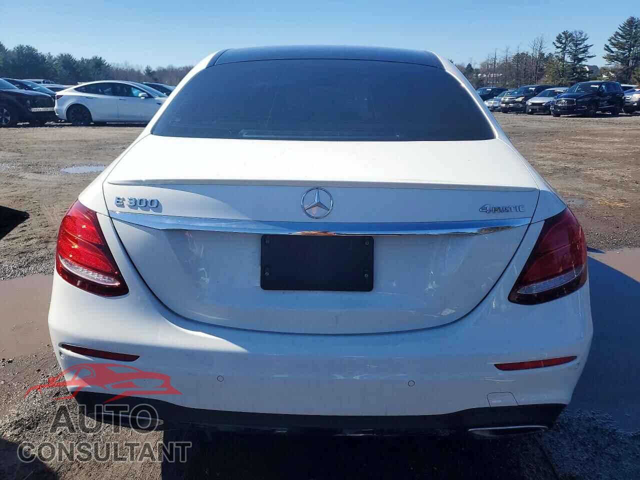 MERCEDES-BENZ E-CLASS 2019 - WDDZF4KBXKA551129
