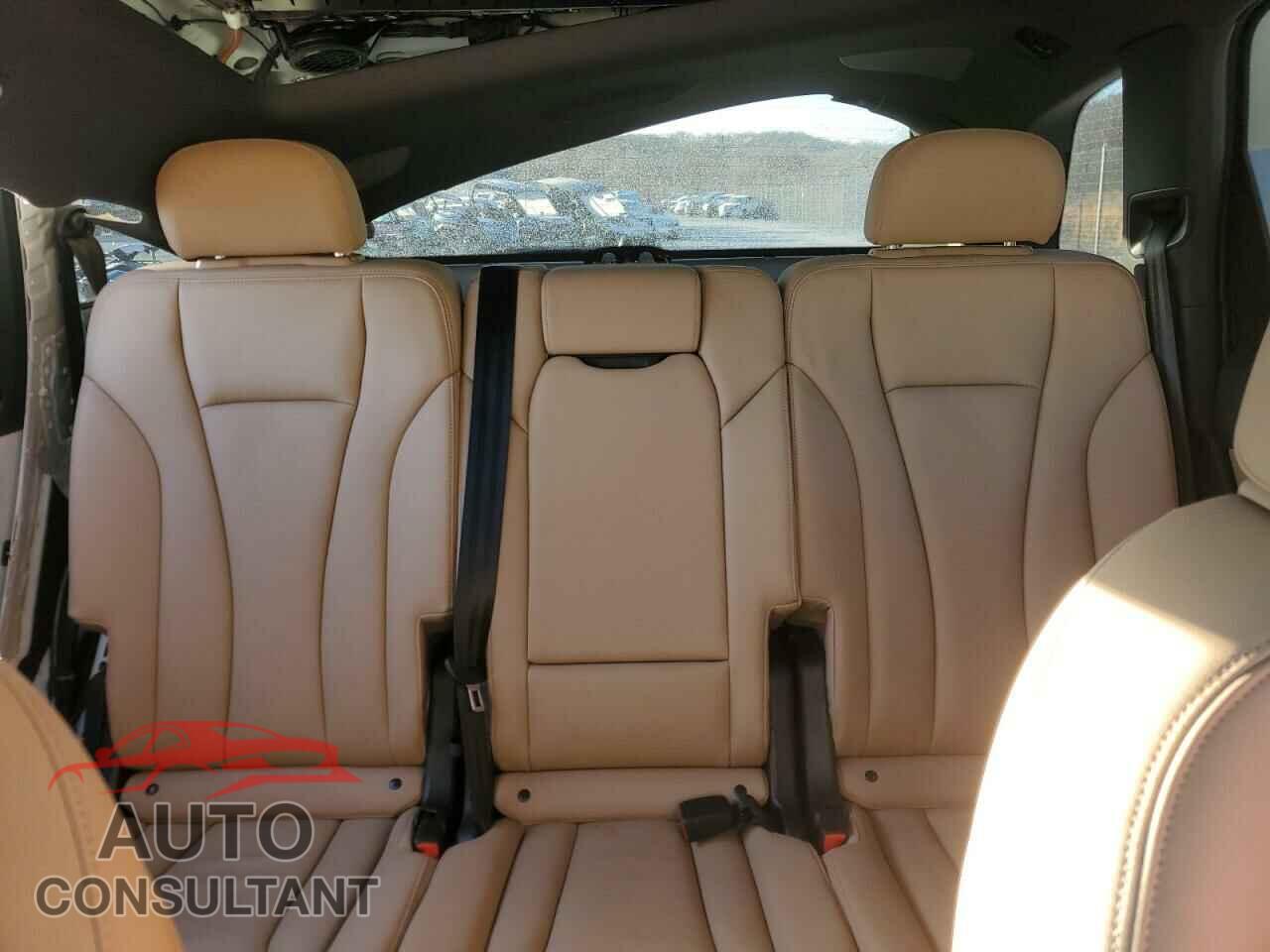 AUDI Q7 2021 - WA1LXAF77MD038515