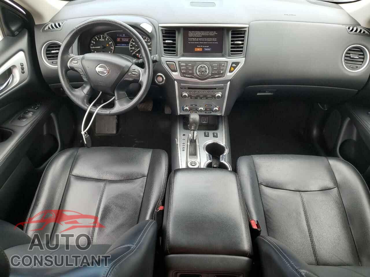 NISSAN PATHFINDER 2019 - 5N1DR2MM9KC584959