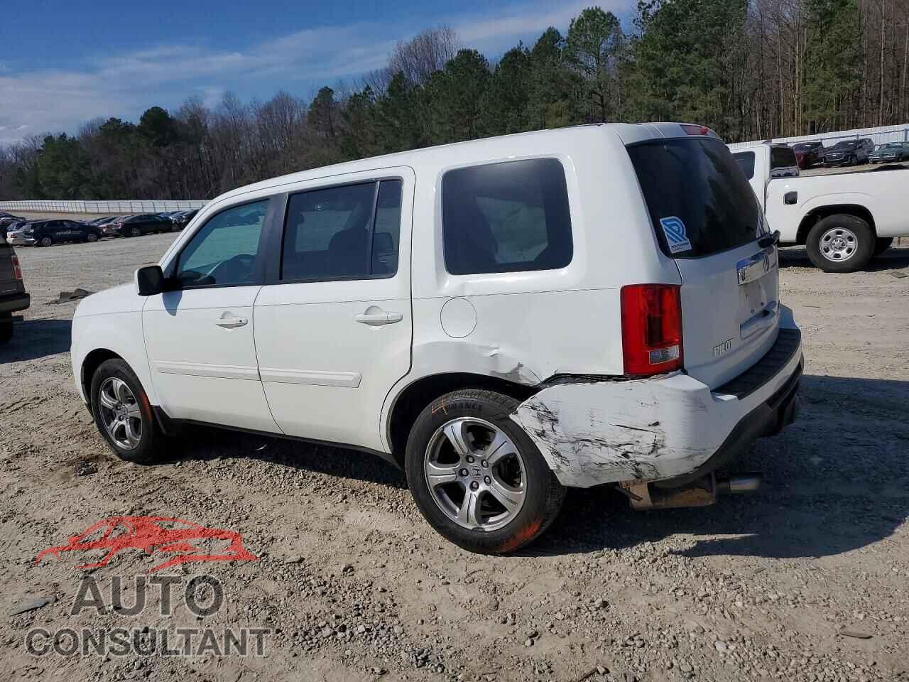 HONDA PILOT 2015 - 5FNYF4H59FB022470