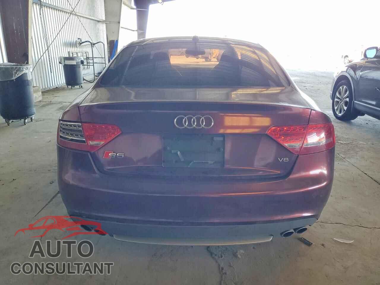 AUDI S5 2011 - WAUVVAFRXBA011245
