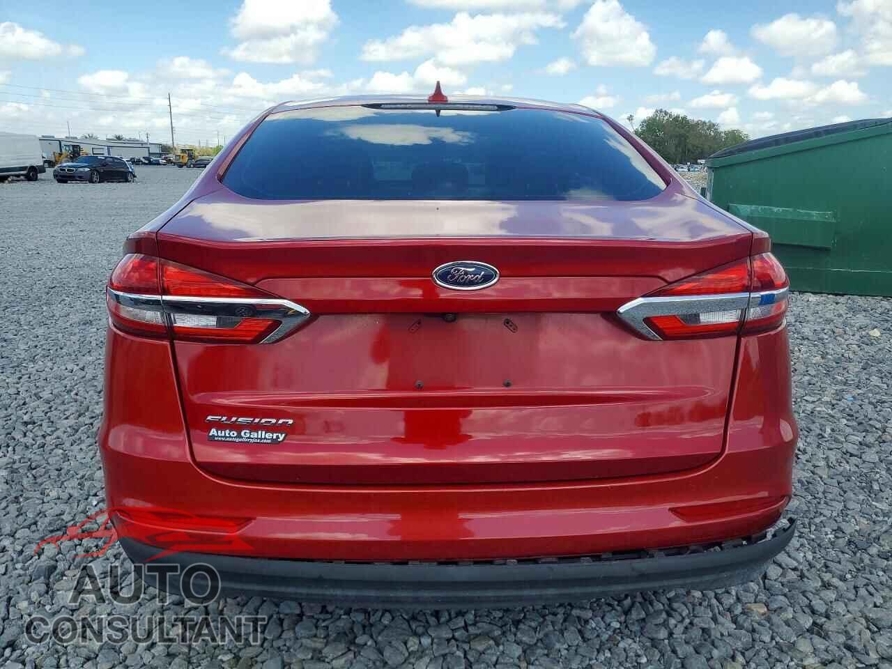 FORD FUSION 2020 - 3FA6P0G78LR126089