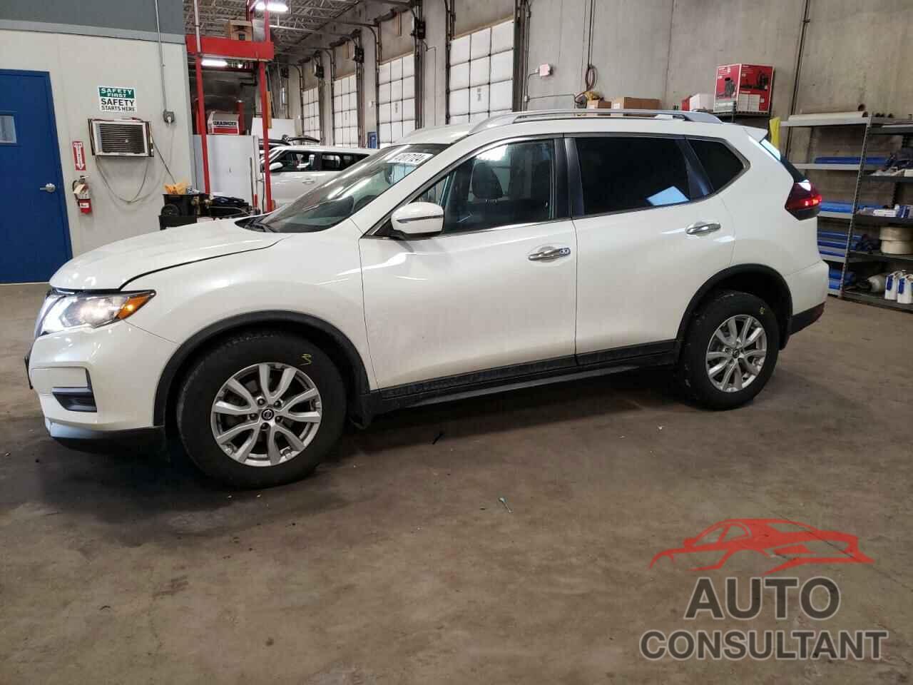 NISSAN ROGUE 2018 - 5N1AT2MVXJC806372