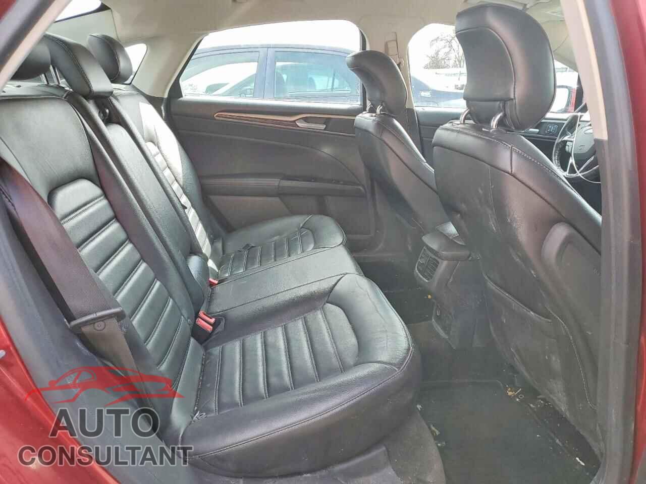 FORD FUSION 2013 - 3FA6P0LU9DR286110