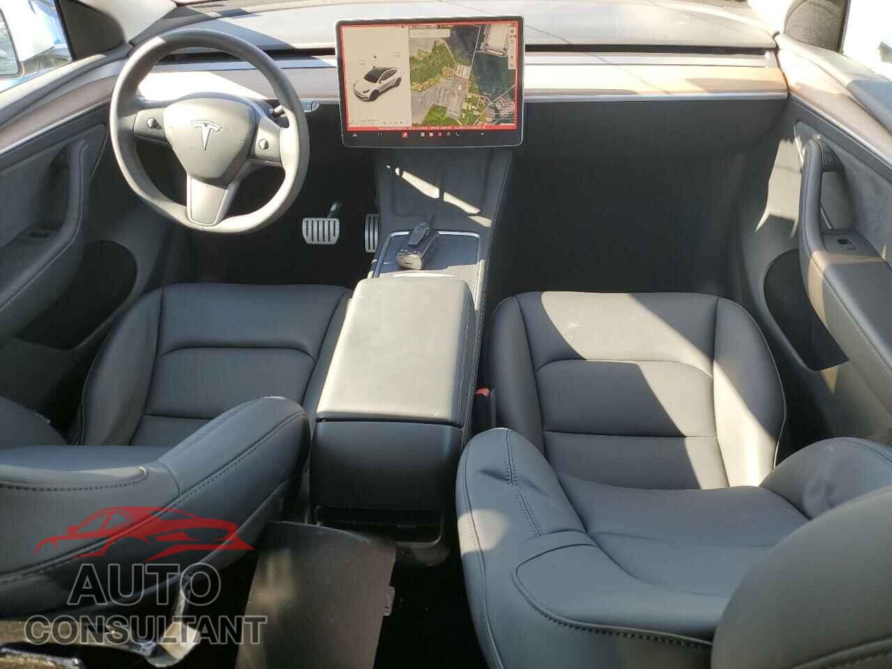 TESLA MODEL Y 2023 - 7SAYGDEF6PF833111