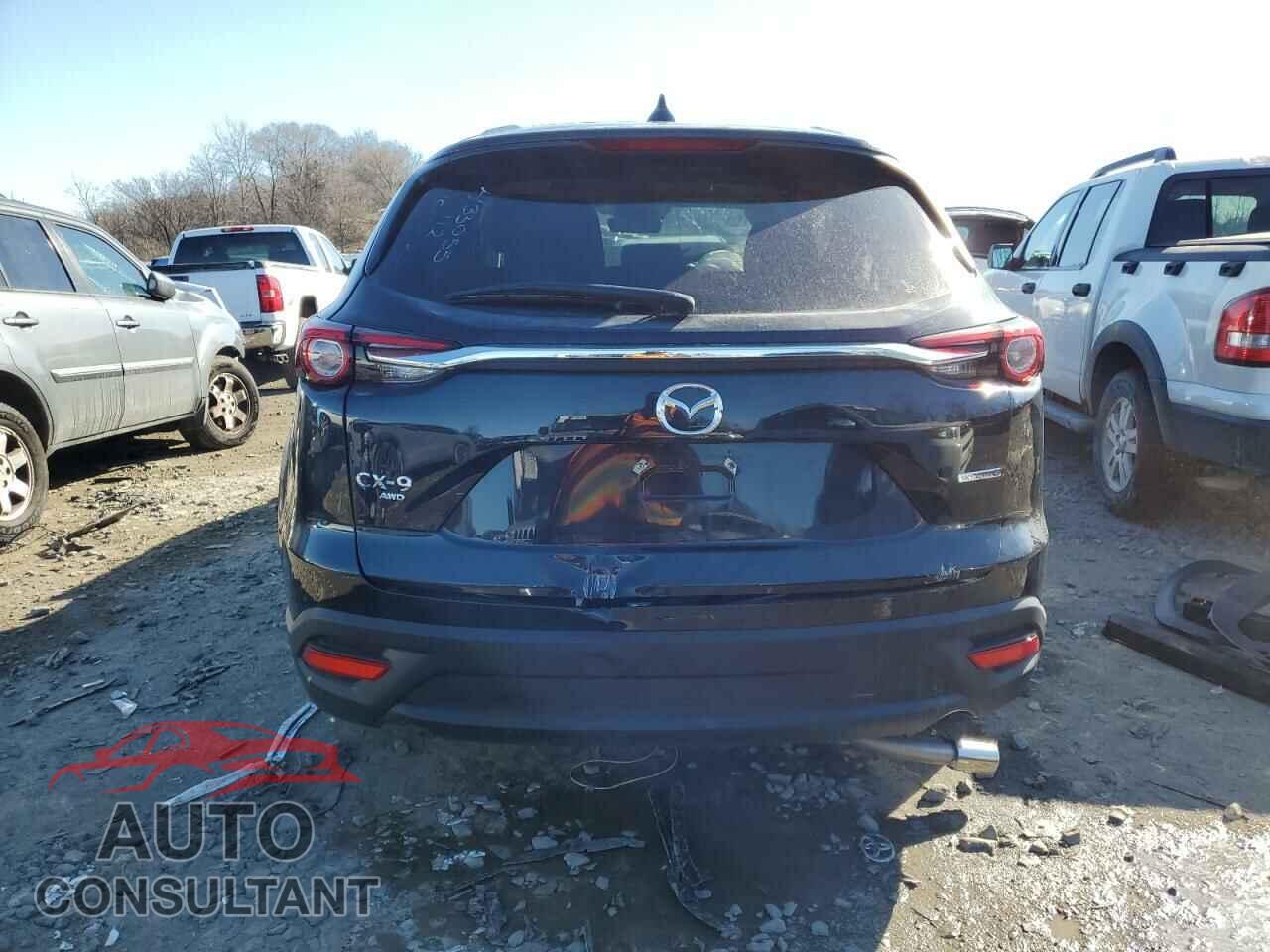 MAZDA CX-9 2023 - JM3TCBAY1P0658027