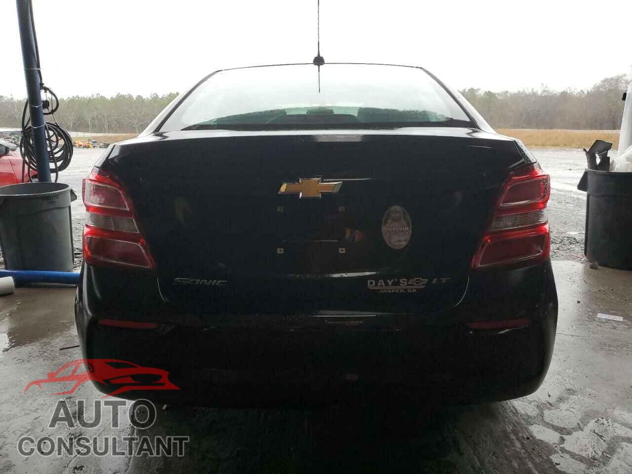 CHEVROLET SONIC 2020 - 1G1JD5SB4L4124881