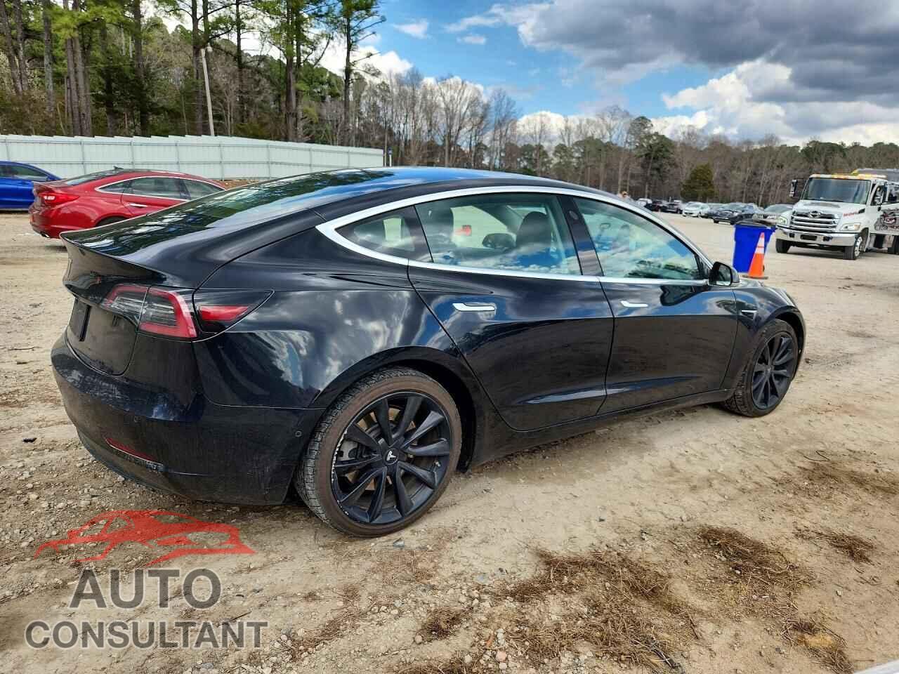 TESLA MODEL 3 2019 - 5YJ3E1EA2KF337750