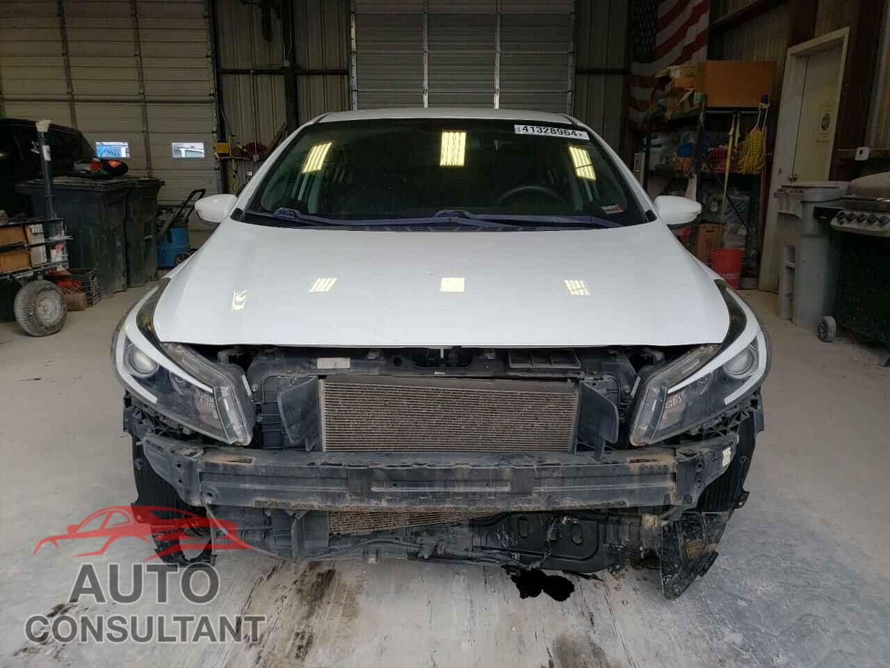 KIA FORTE 2017 - 3KPFK4A76HE064022