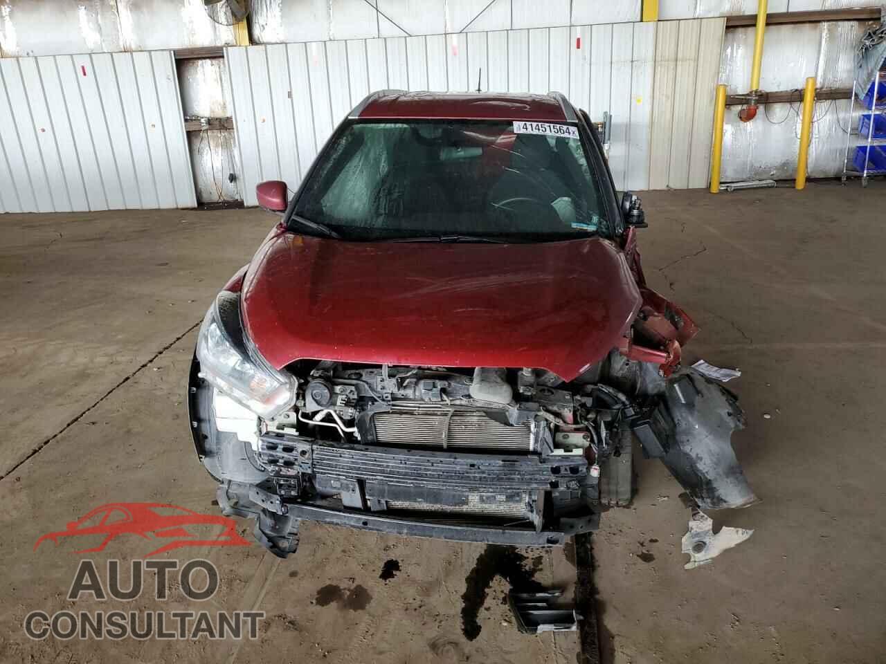 NISSAN KICKS 2018 - 3N1CP5CU3JL542575