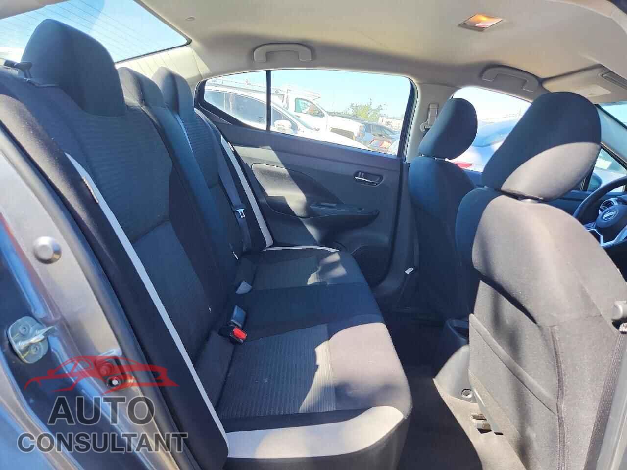NISSAN VERSA 2021 - 3N1CN8EV2ML924016