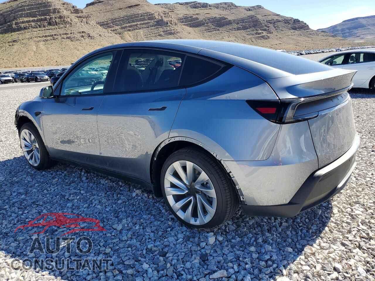 TESLA MODEL Y 2026 - 7SAYGDEDXTA598282