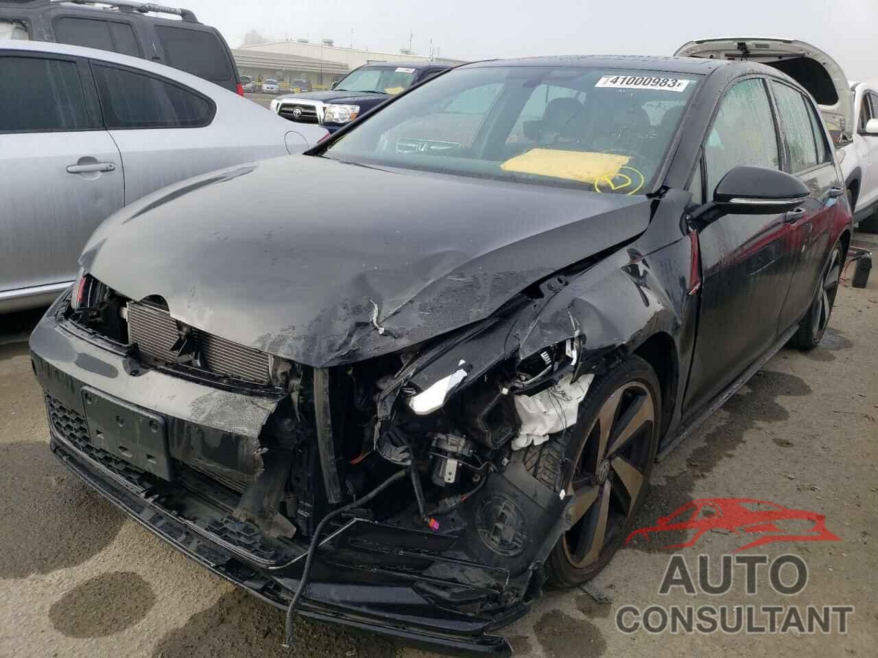 VOLKSWAGEN GTI 2019 - 3VW6T7AUXKM026811