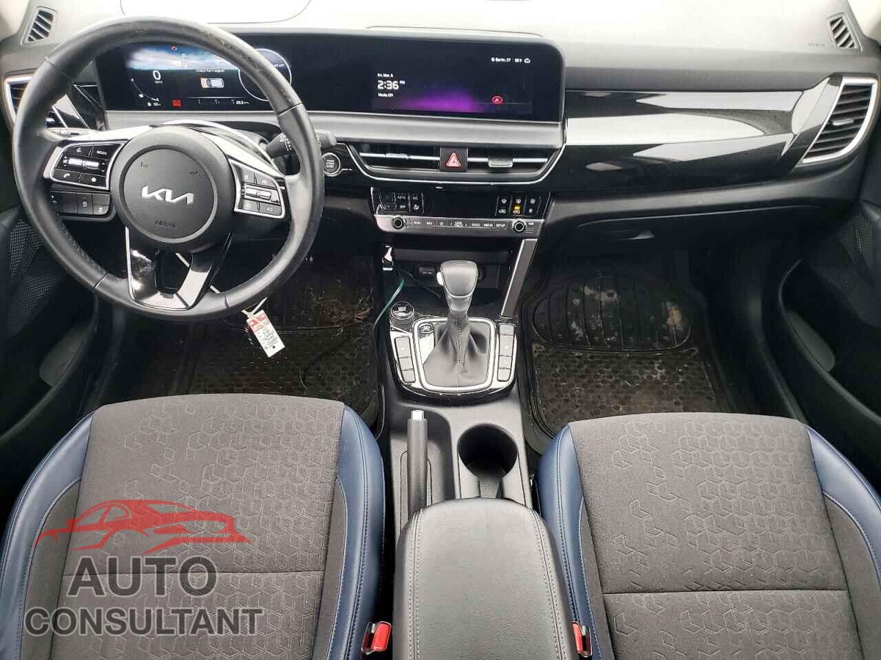 KIA SELTOS 2024 - KNDEUCAAXR7653927