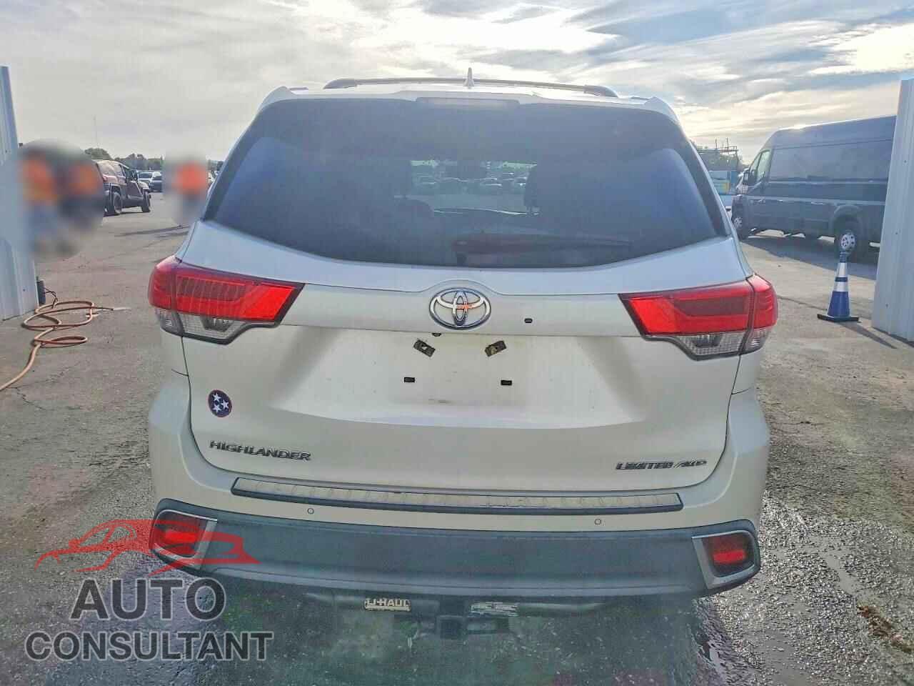 TOYOTA HIGHLANDER 2017 - 5TDDZRFH2HS430968