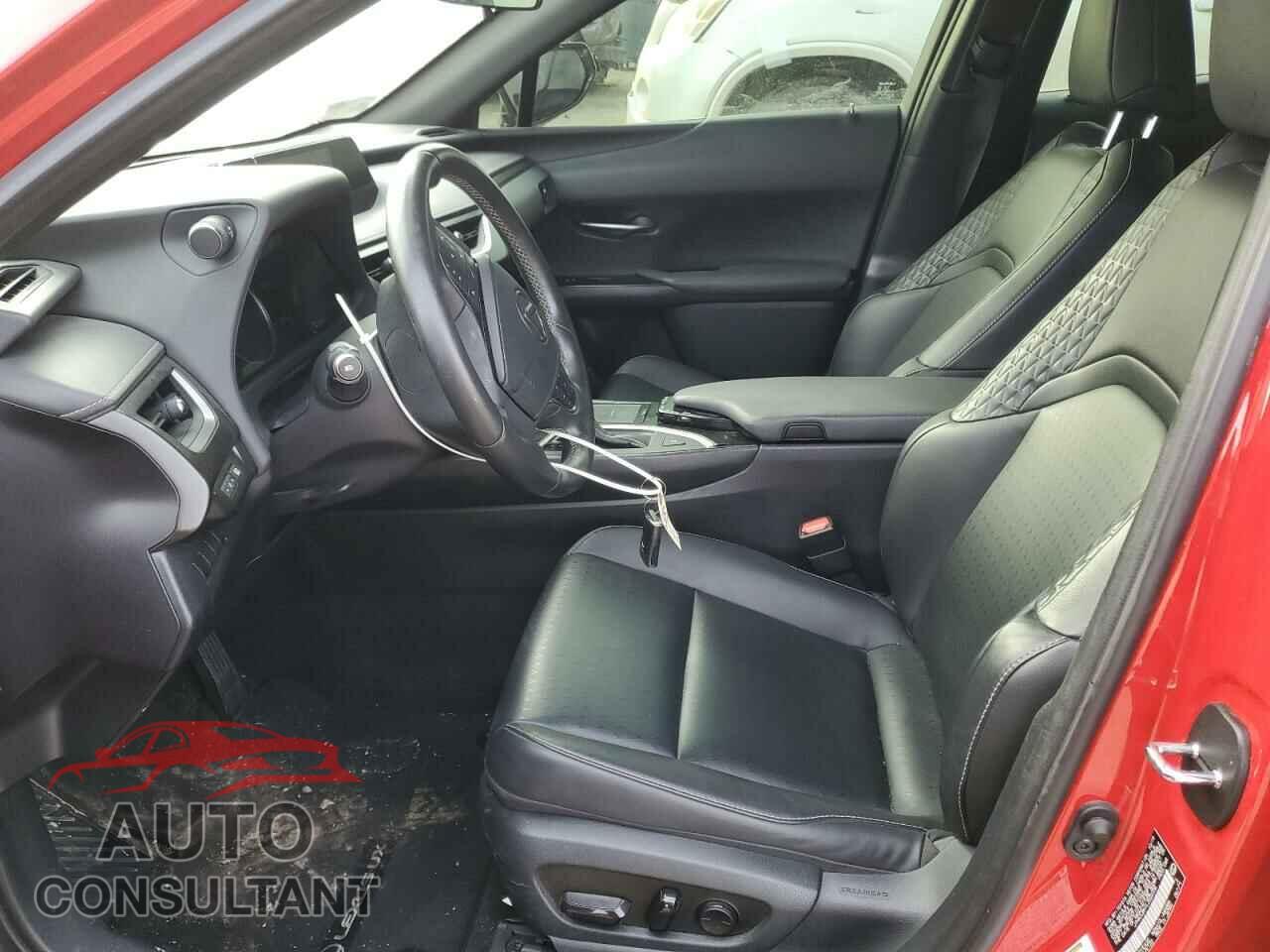 LEXUS UX 200 2020 - JTHX3JBH1L2022336