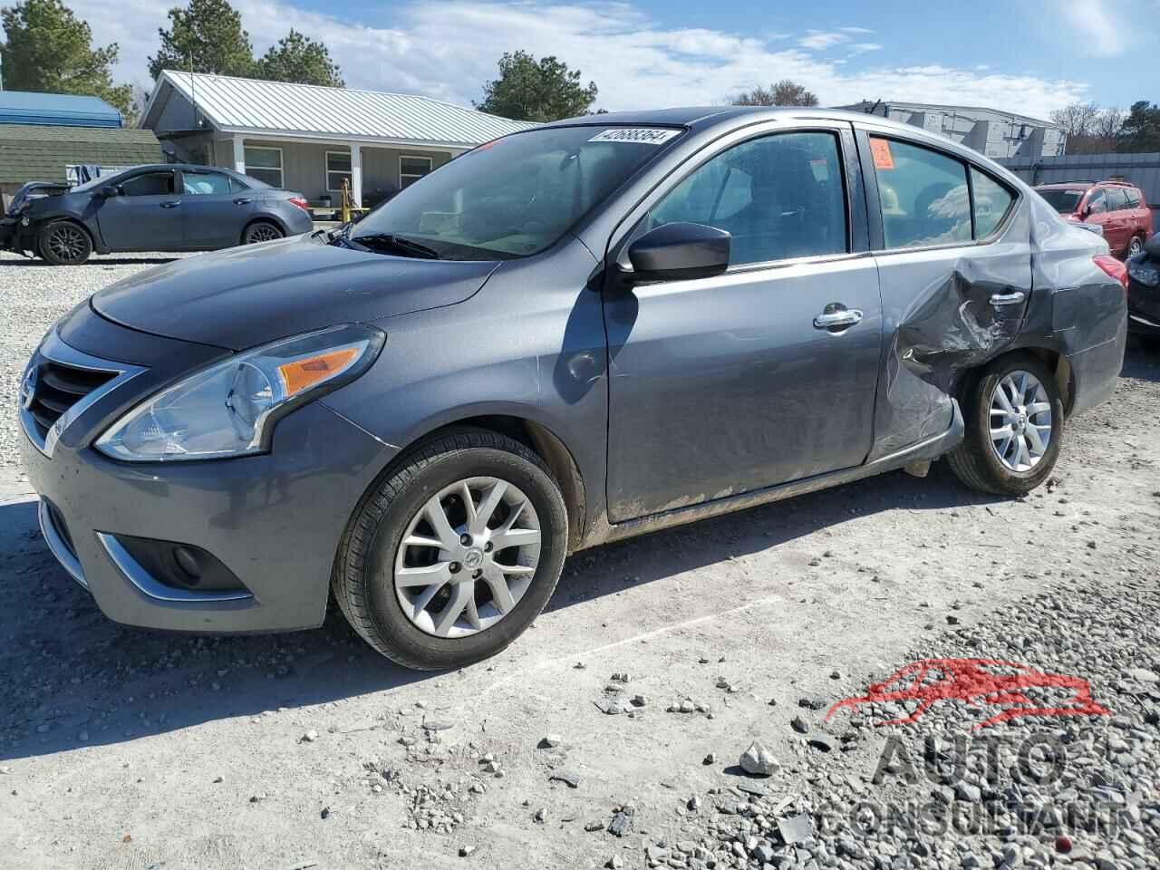 NISSAN VERSA 2018 - 3N1CN7AP1JL859835