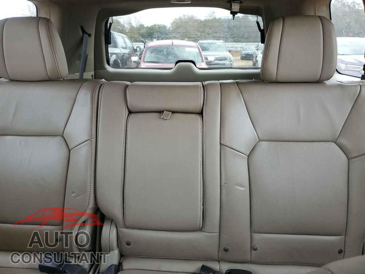 HONDA PILOT 2014 - 5FNYF4H58EB045611