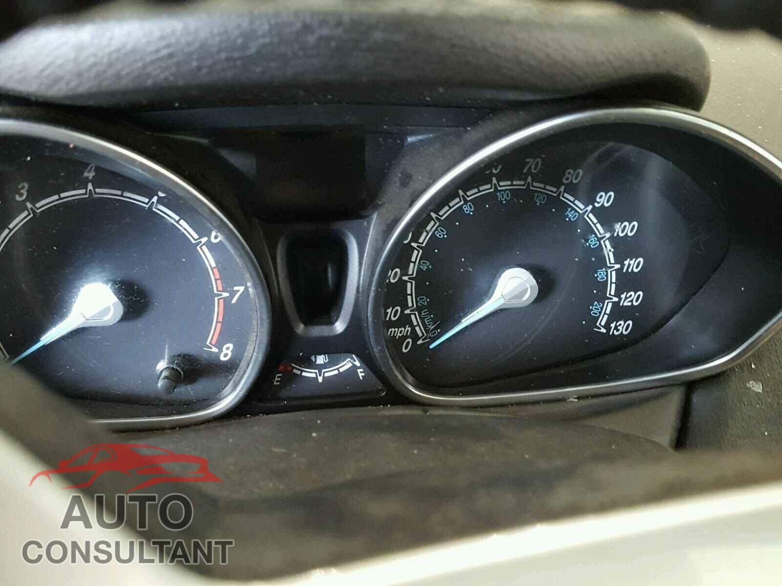 FORD FIESTA SE 2015 - 3FADP4EJ9FM223378