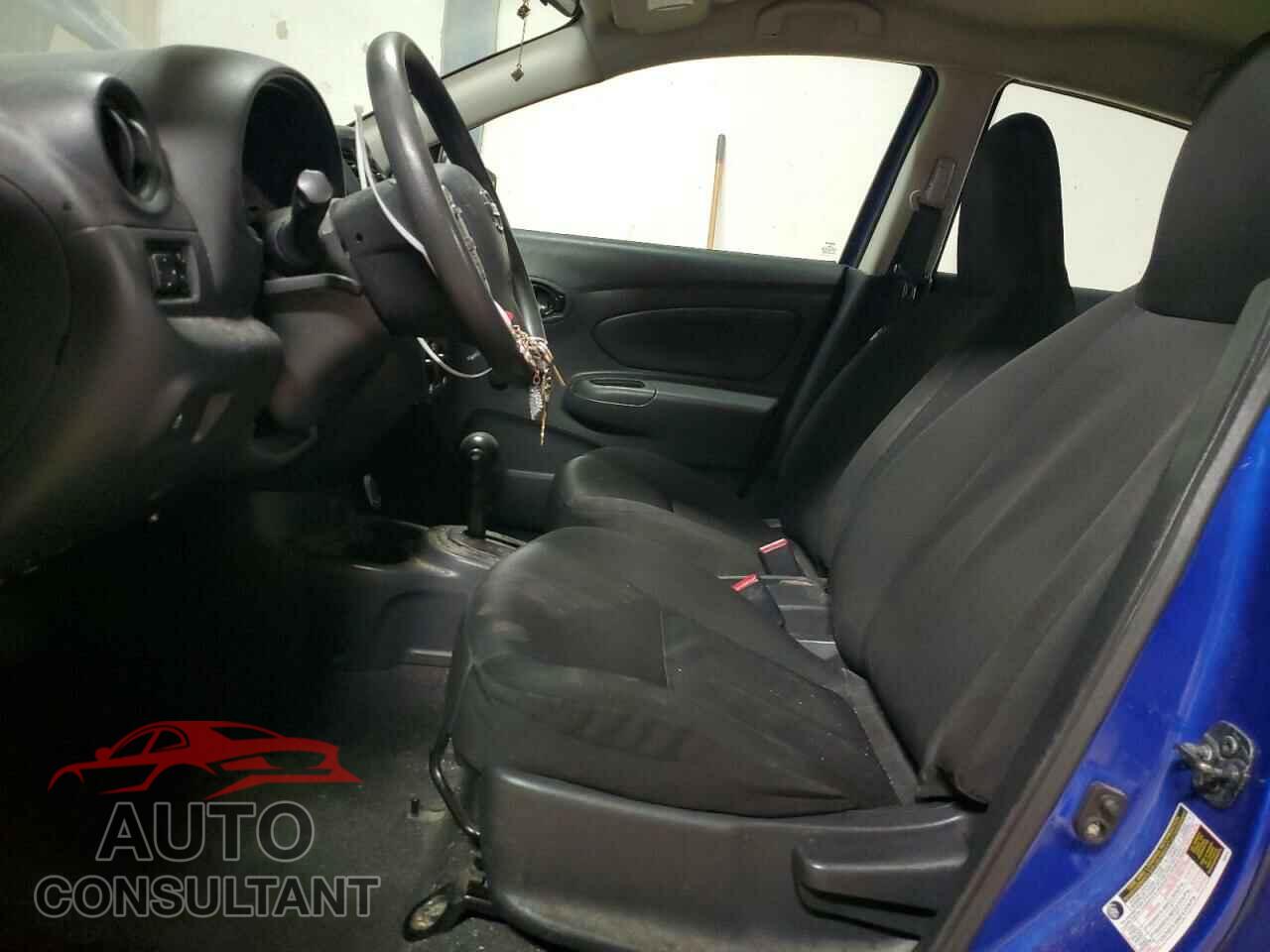 NISSAN VERSA 2017 - 3N1CN7APXHL804486
