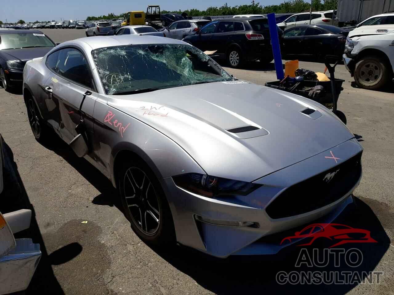 FORD MUSTANG 2018 - 1FA6P8TH2J5118230