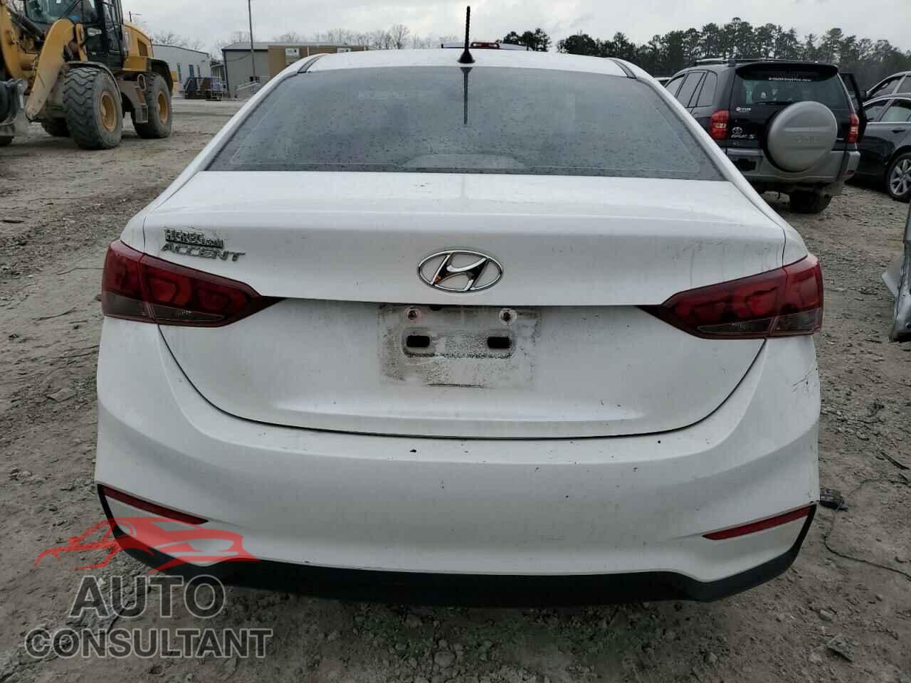 HYUNDAI ACCENT 2018 - 3KPC24A3XJE022085