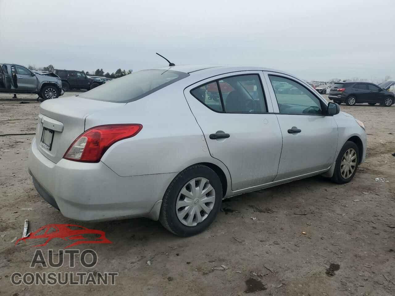 NISSAN VERSA 2015 - 3N1CN7AP2FL889434
