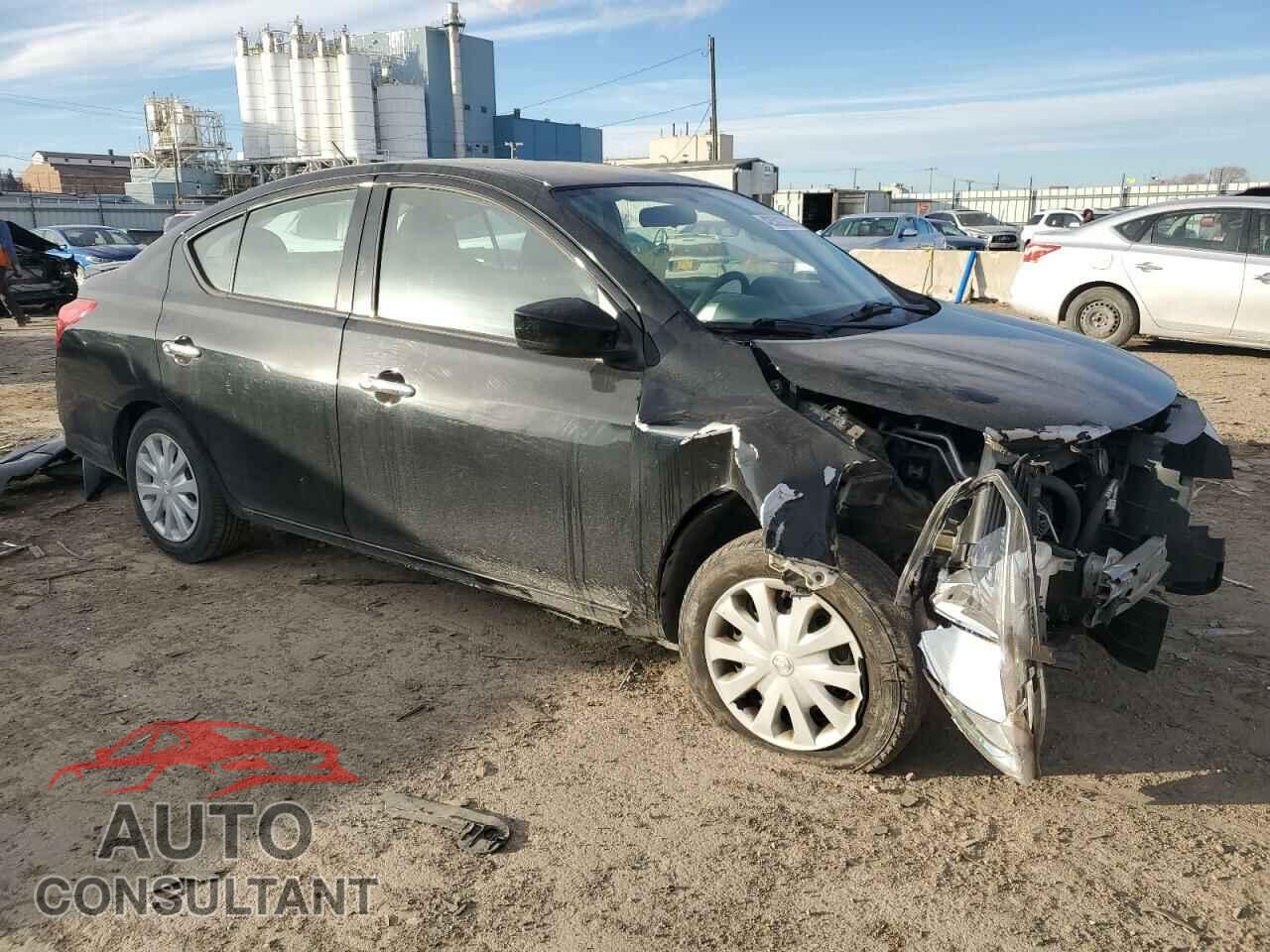 NISSAN VERSA 2017 - 3N1CN7AP6HL806042