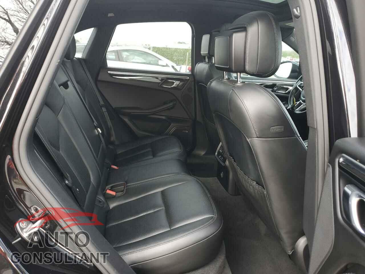PORSCHE MACAN 2017 - WP1AA2A55HLB03298