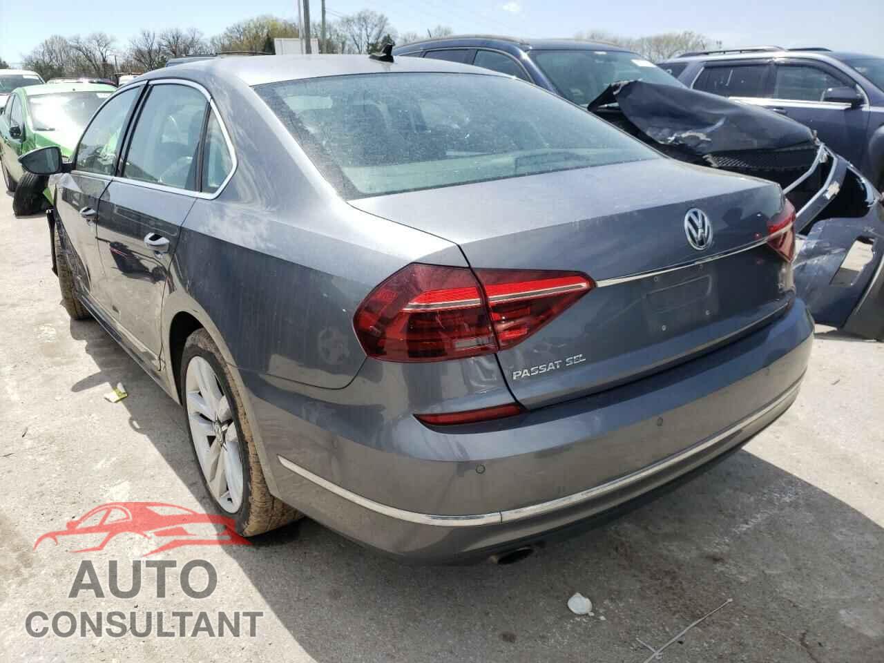 VOLKSWAGEN PASSAT 2017 - 1VWCT7A39HC051672