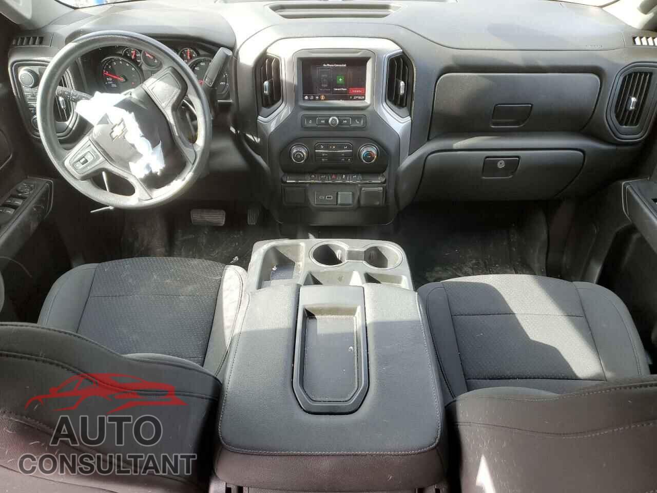 CHEVROLET SILVERADO 2021 - 1GCPYBEK0MZ295955