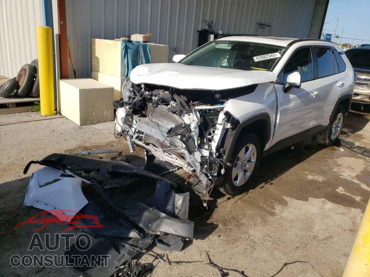 TOYOTA RAV4 2021 - 2T3W1RFV9MC123264