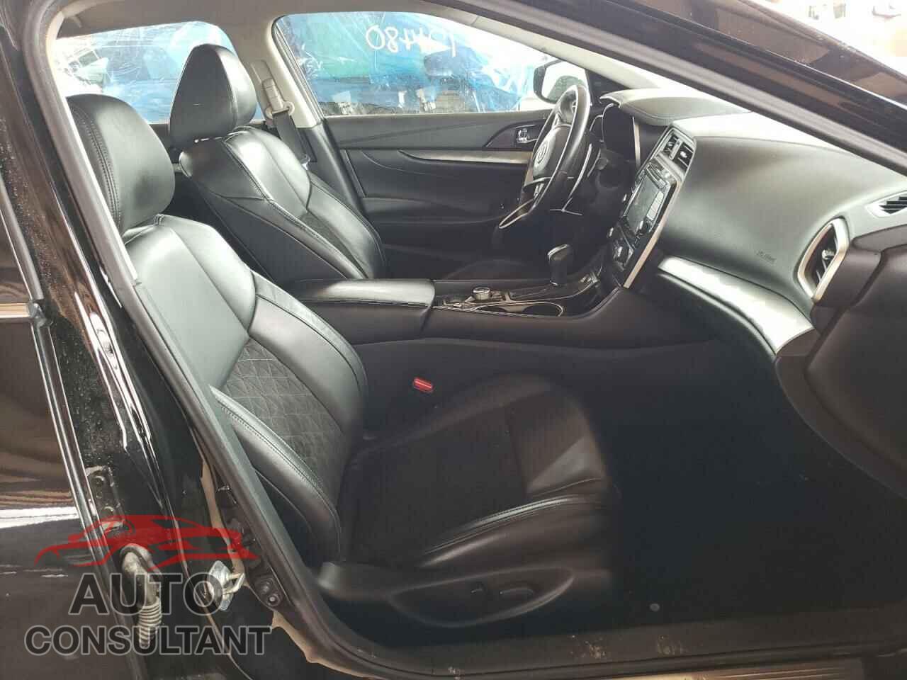 NISSAN MAXIMA 2017 - 1N4AA6AP6HC444161