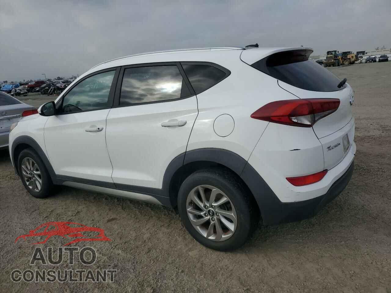 HYUNDAI TUCSON 2017 - KM8J3CA44HU289818