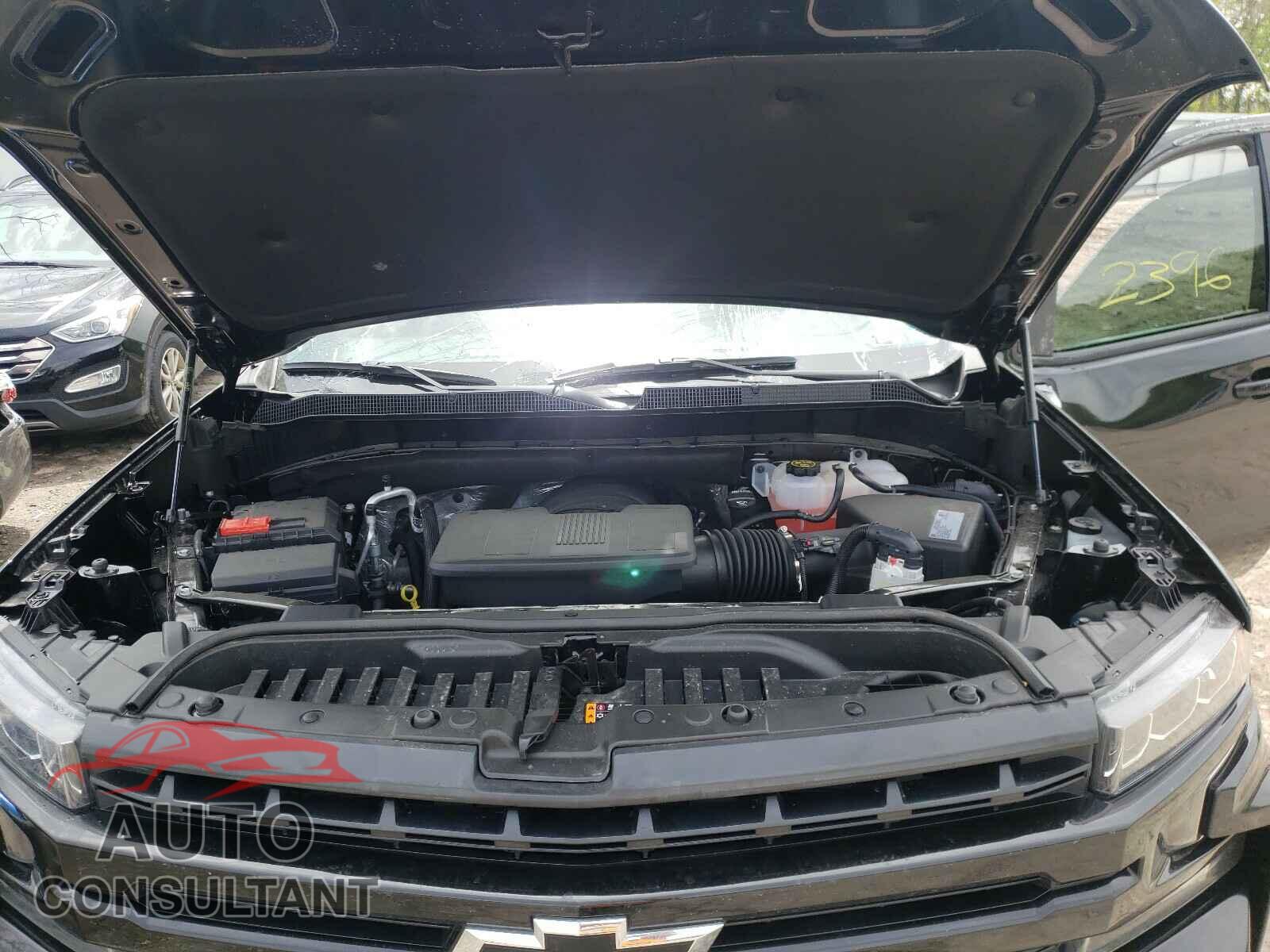 CHEVROLET SILVERADO 2021 - 1GCPYFEL8MZ238631
