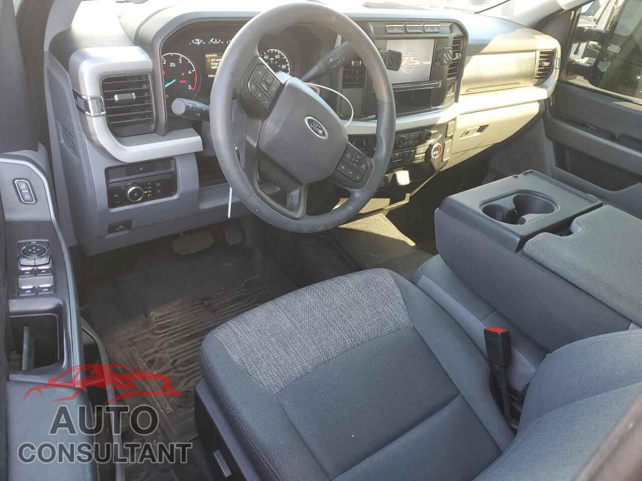 FORD F350 2023 - 1FT8W3DM6PEC15976