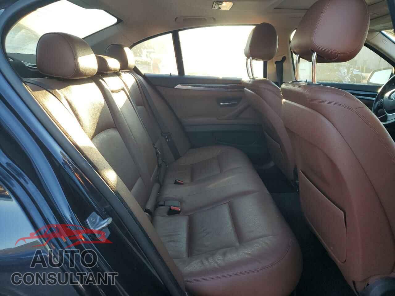 BMW 5 SERIES 2016 - WBA5A5C58GG349087