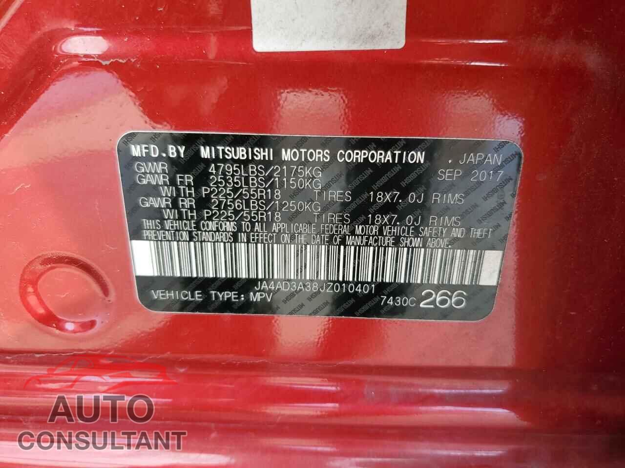 MITSUBISHI OUTLANDER 2018 - JA4AD3A38JZ010401