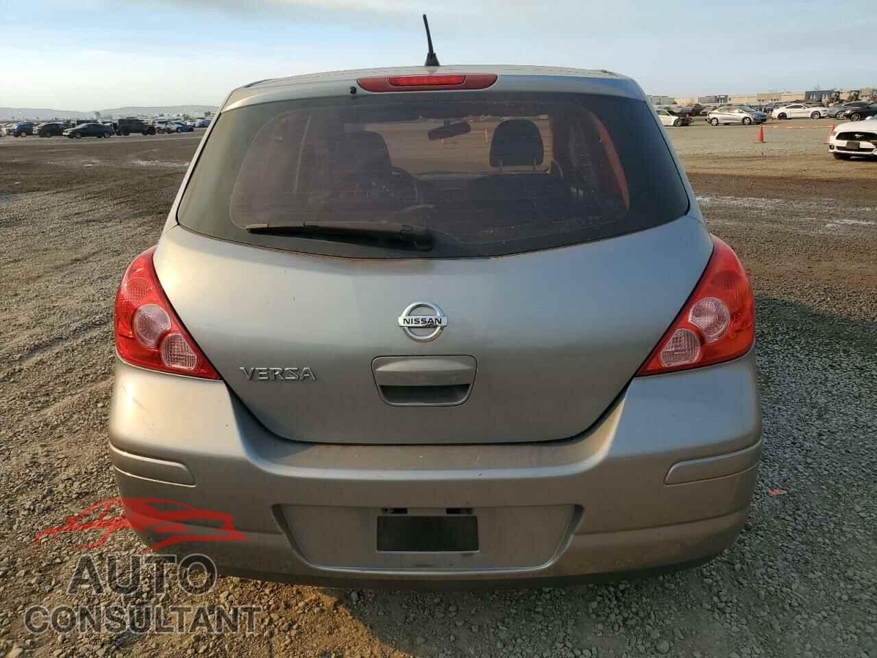 NISSAN VERSA 2011 - 3N1BC1CP6BL485901
