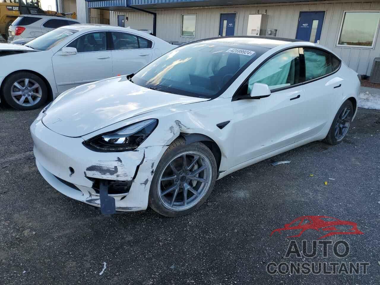 TESLA MODEL 3 2021 - 5YJ3E1EB3MF027621