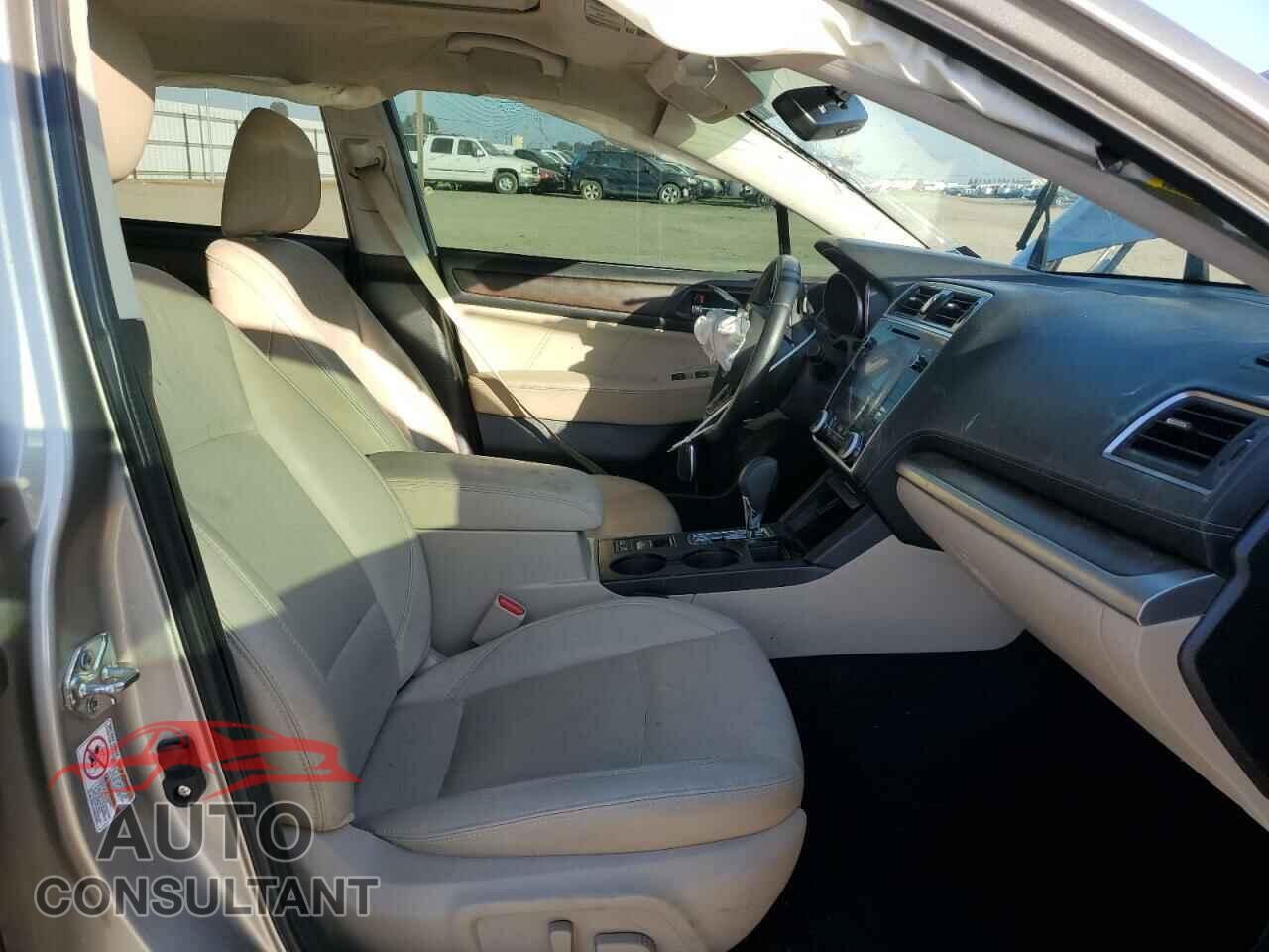 SUBARU OUTBACK 2019 - 4S4BSENC5K3315568