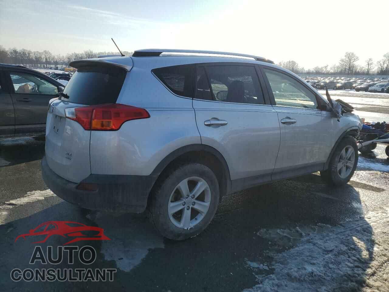 TOYOTA RAV4 2013 - JTMRFREVXD5018996