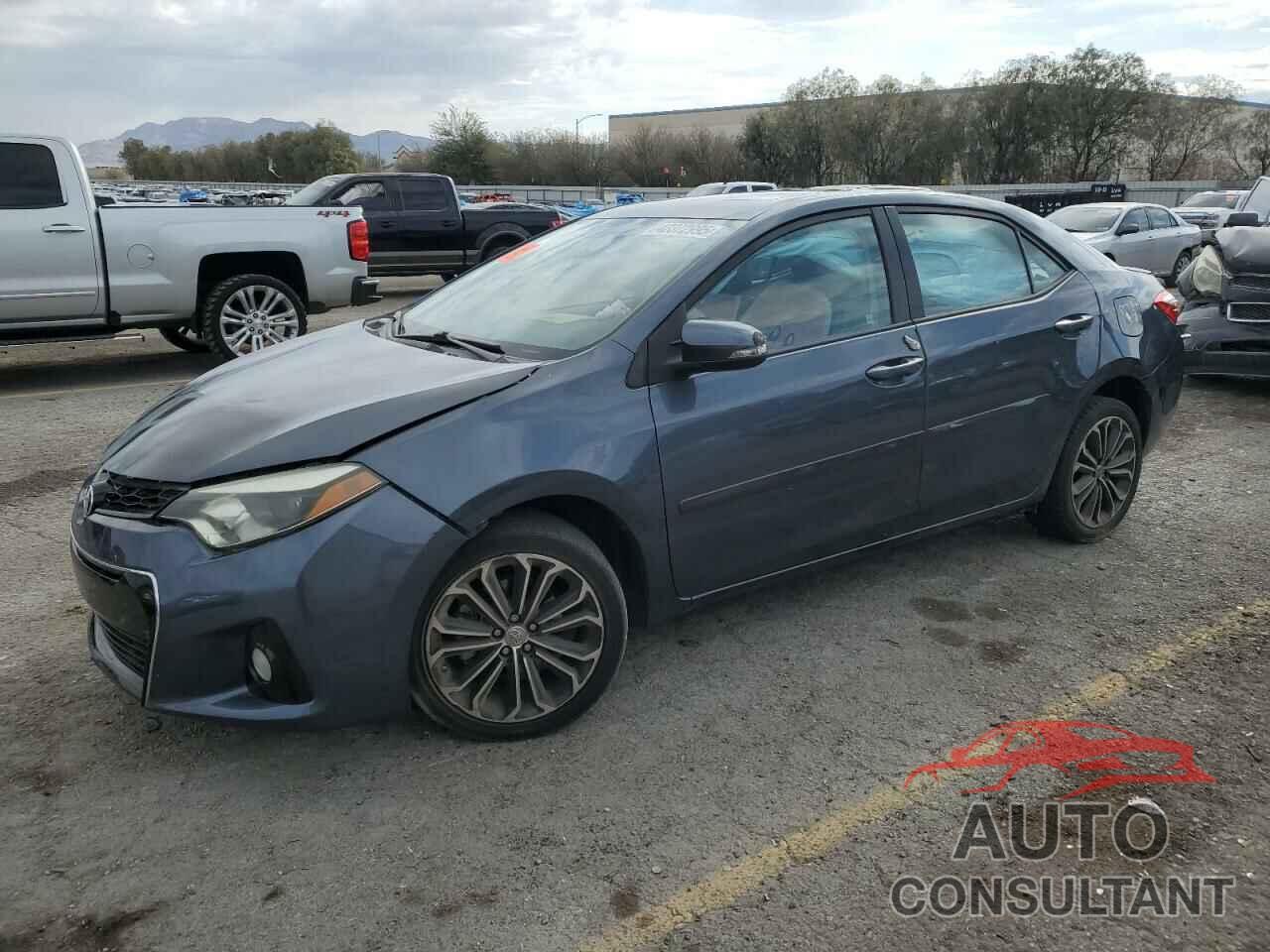 TOYOTA COROLLA 2015 - 5YFBURHE4FP220970