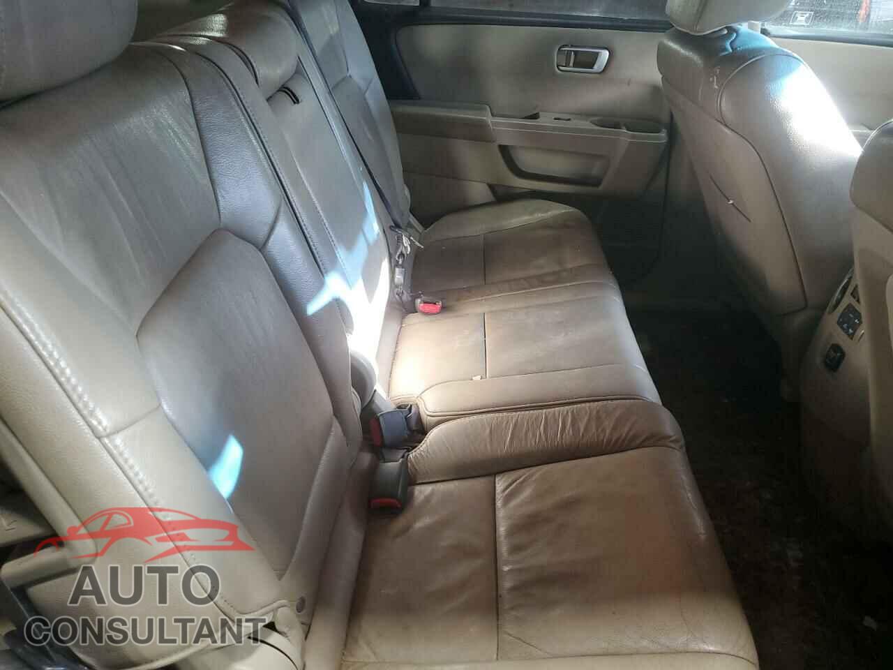 HONDA PILOT 2012 - 5FNYF4H5XCB004197