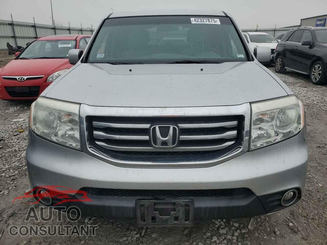 HONDA PILOT 2012 - 5FNYF4H49CB084311