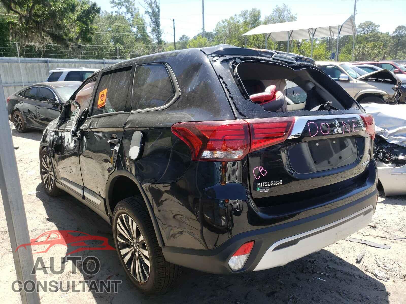 MITSUBISHI OUTLANDER 2019 - JA4AD3A33KZ045364