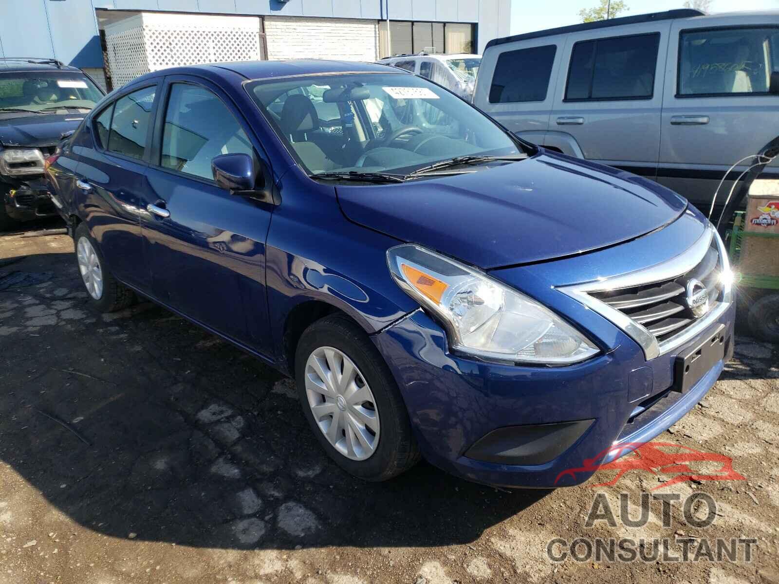 NISSAN VERSA 2018 - 3N1CN7AP5JL809536