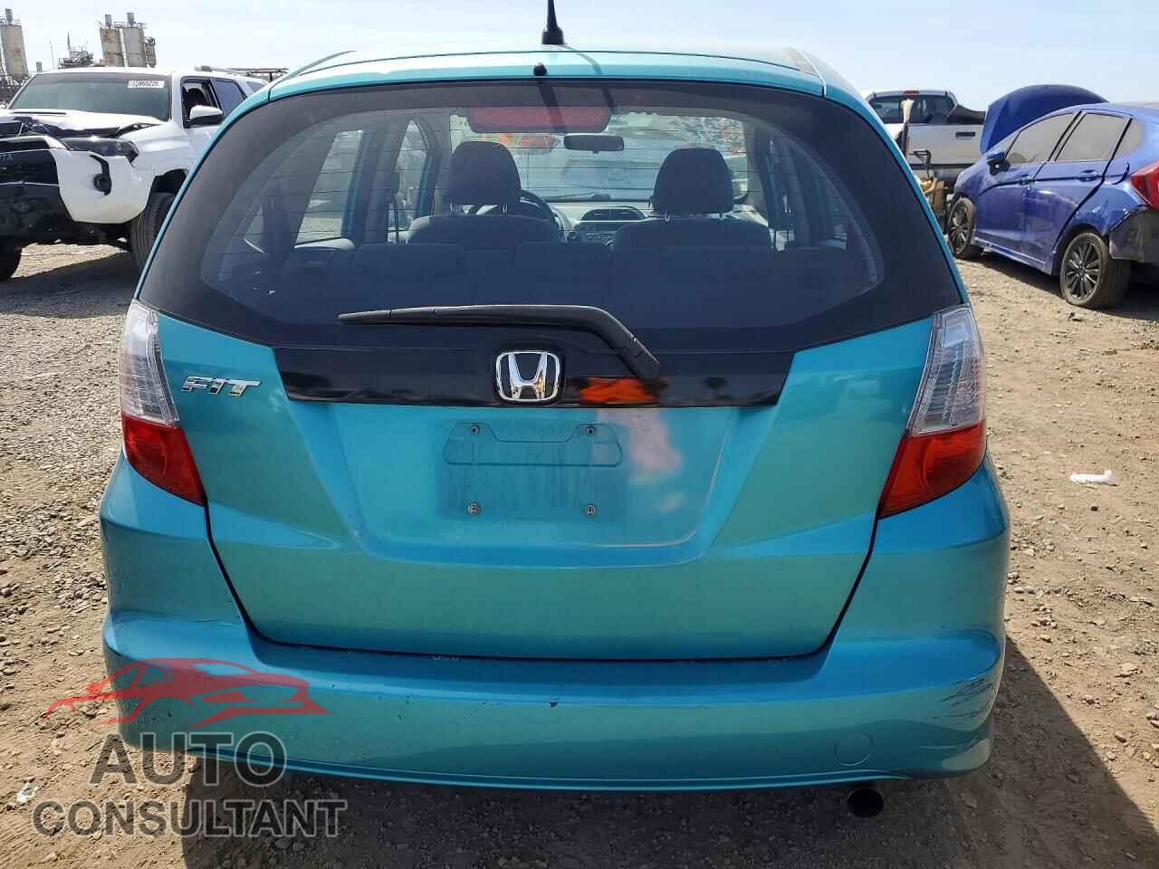 HONDA FIT 2013 - JHMGE8G3XDC057355