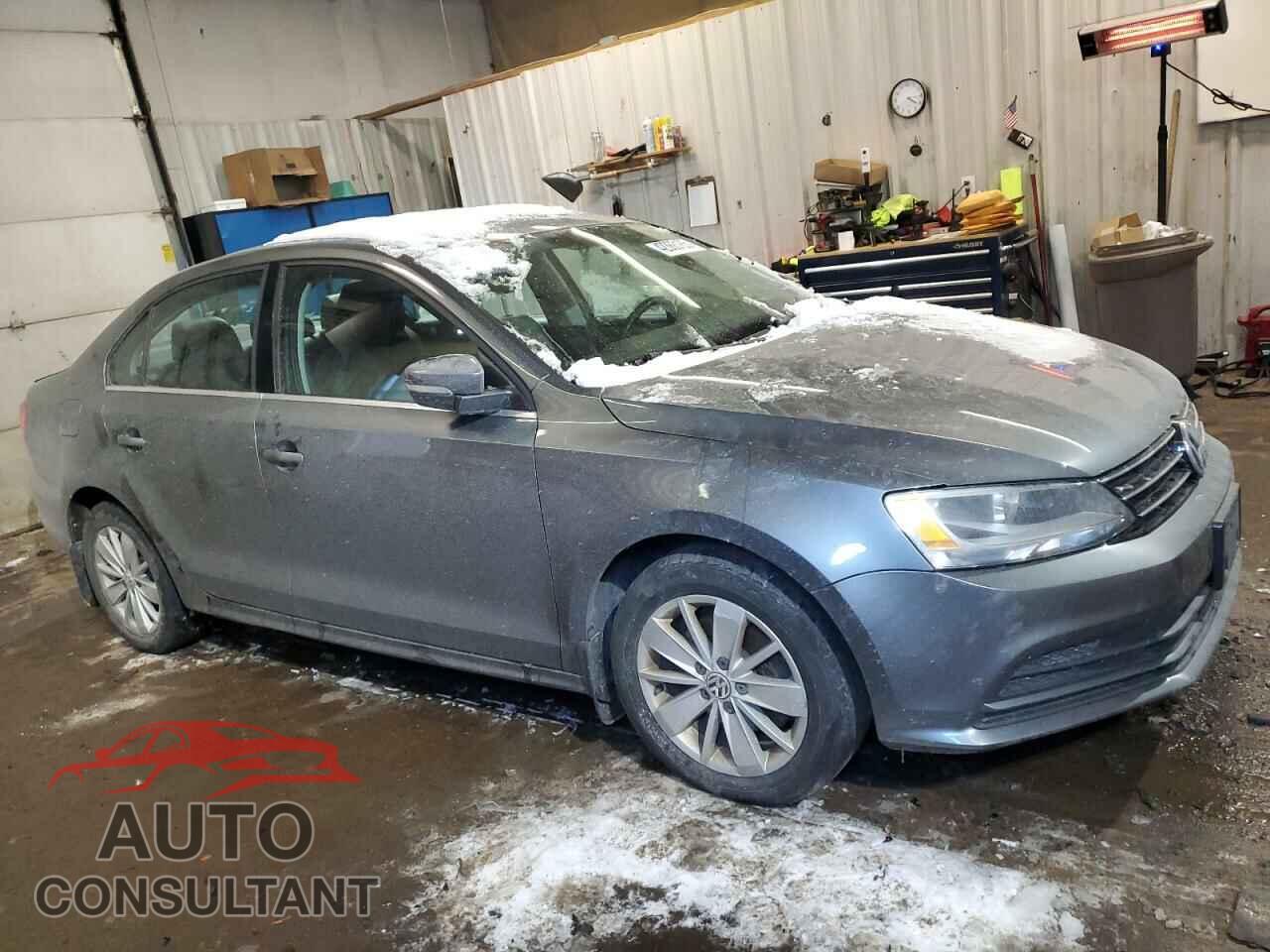 VOLKSWAGEN JETTA 2015 - 3VWLA7AJ0FM266213
